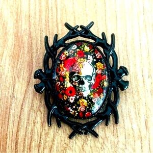NWT, Skull and Flowers Brooch, Pastel Goth